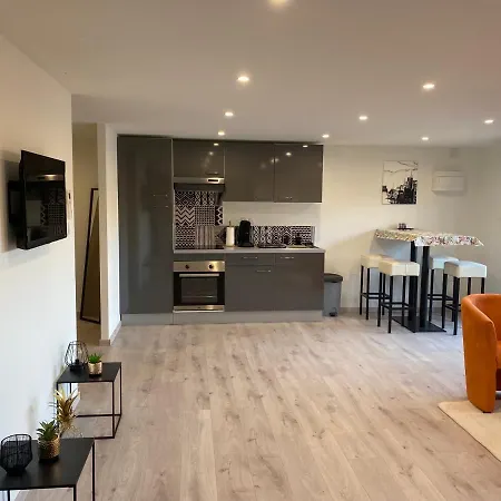 Apartment Loft Lumineux Et Moderne A